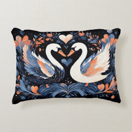 Elegante Schwäne durch Verzierte Blumenmuster Dekokissen