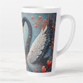 Elegante Schwäne durch Verzierte Blumenmuster Milchtasse (Rechts)