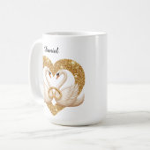 Elegante Schwäne mit Goldenen Ringen Kaffeetasse (Vorderseite Links)