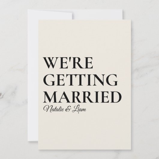 Elegante Schwarz Creamy Retro Fun Fett Moderne Hoc Einladung (Rückseite)