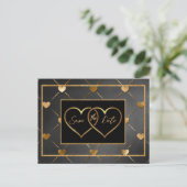 Elegante Schwarz-Gold-Herzen Save the Date Postkarte (Stehend Vorderseite)