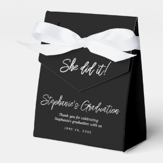 Elegante Schwarz-Weiß-Abschlussfeier 'Sie hat es g Geschenkschachtel