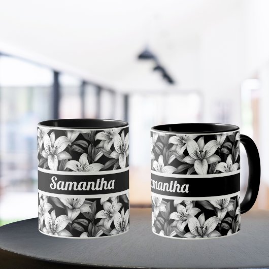 Elegante Schwarz-Weiß-Blütenmuskulatur Tasse