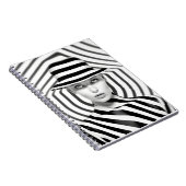 Elegante Schwarz-Weiß-Illustration Notizblock (Rechte Seite)