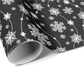 Elegante Schwarz-Weiß-Schneeflocken-Muster Geschenkpapier (Rolleneckpunkt)
