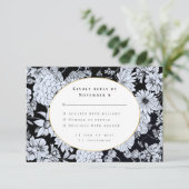 Elegante Schwarz-weiße Blumenhochzeit RSVP Einladung (Stehend Vorderseite)