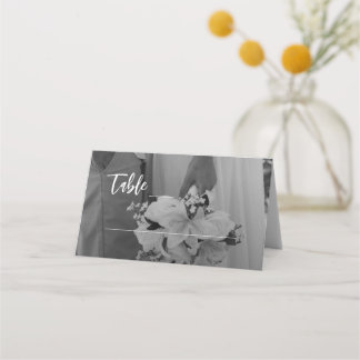 Elegante schwarz-weiße Hochzeit Platzkarte