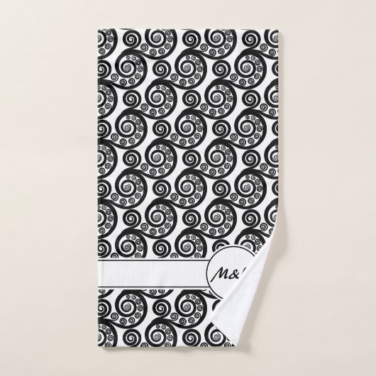 Elegante Schwarz-weiße Initialen botanische Frond Badhandtuch Set (Handtuch)