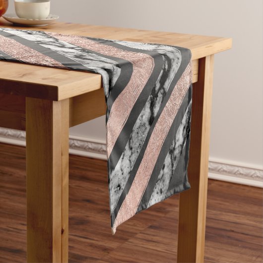 Elegante Schwarz-weiße Kurzer Tischläufer (Beispiel)