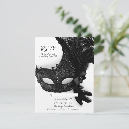 Elegante Schwarz-weiße Masquerade Maske Hochzeit R Einladung (Stehend Vorderseite)