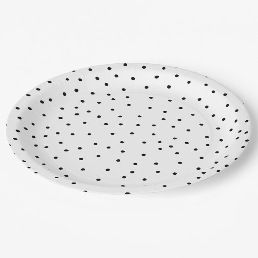 Elegante Schwarz-weiße Polka-Punkte Pappteller (Schrägansicht)
