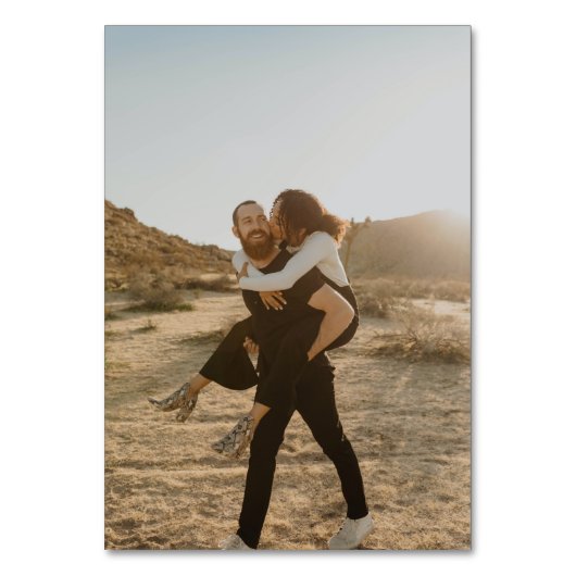 Elegante Schwarz-weiße Skriptnamen Hochzeit Tischnummer (Rückseite)