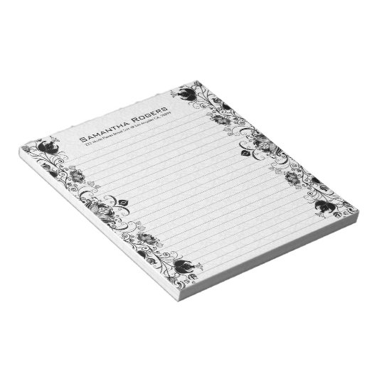 Elegante schwarze Blumenlatte und weiße Damasken Notizblock (angewinkelt)