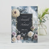 Elegante Schwarze Hochzeit mit Blumenborde Einladung (Stehend Vorderseite)