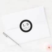 Elegante schwarze Initialen Runder Aufkleber (Umschlag)