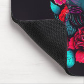 Elegante schwarze Katze umgeben von Rote Rosen | Mousepad (Ecke)