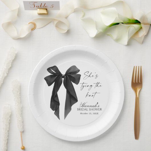Elegante schwarze Schleife Brautparty  Pappteller (Hochzeit)