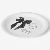 Elegante schwarze Schleife Brautparty  Pappteller (Schrägansicht)