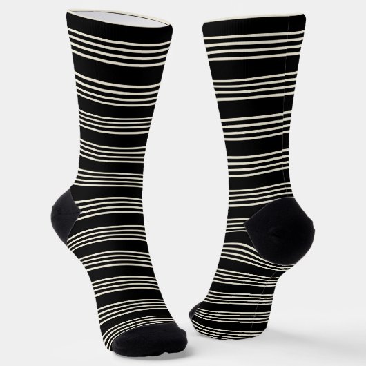 Elegante schwarze und cremefarbene horizontale Str Socken (Gewinkelt)