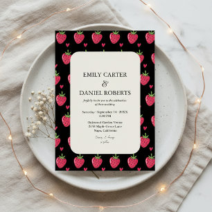 Elegante schwarze und rosa Erdbeer-Hochzeitseinlad Einladung