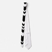 Elegante schwarze und weiße Chevron-Muster Krawatt Krawatte (Rückseite)