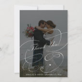 Elegante Schwarzweiß-2-Foto-Hochzeit Dankeskarte (Vorderseite)