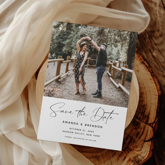 Elegante Script Barn Wedding Save the Date