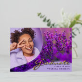 Elegante Script-Blume | Moderne Foto Grad Card Folieneinladung (Stehend vorne)