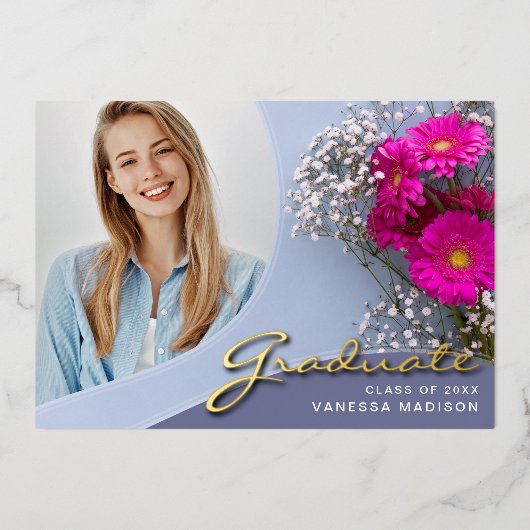 Elegante Script-Blume | Moderne Foto Grad Card Folieneinladung (Vorderseite)