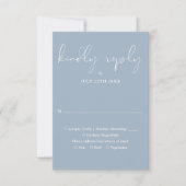Elegante Script Calligraphy Dusty Blue Wedding RSVP Karte (Vorderseite)