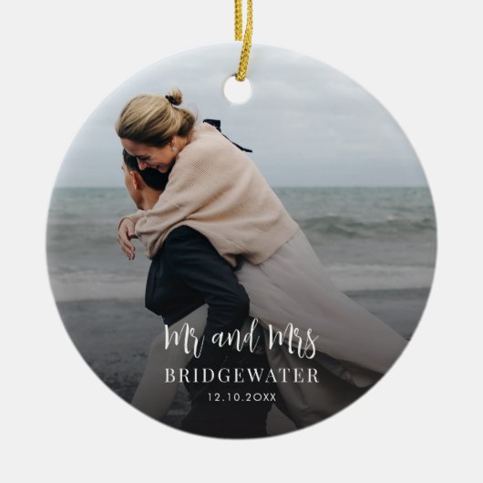 Elegante Script Couples Foto Minimalistisch Weihna Keramik Ornament (Vorne)