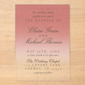 Elegante Script Cranberry Red Gradient Wedding Acryleinladungen (Vorderseite)