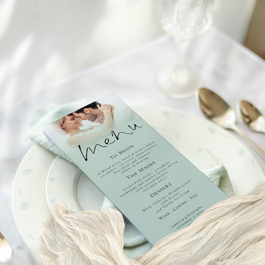 Elegante Script Foto Sage Green Wedding Menu Card Einladung