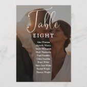 Elegante Script-Foto-Seating Chart-Tischnummer Einladung (Vorderseite)