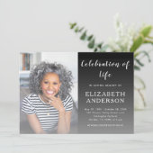 Elegante Script Funeral Foto Feier des Lebens Einladung (Stehend Vorderseite)