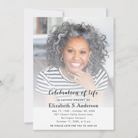 Elegante Script Funeral Foto Feier des Lebens Einladung (Vorderseite)