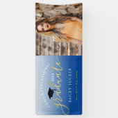 Elegante Script Gold Blue Abschluss Ankündigung Banner (Vertikal)