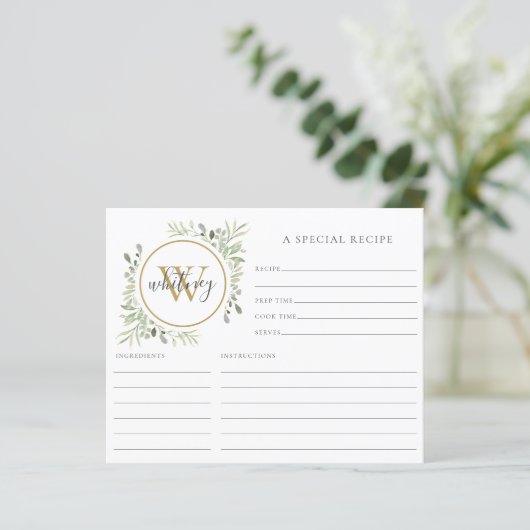Elegante Script Gold Monogram Greenery Rezept Card (Stehend Vorderseite)