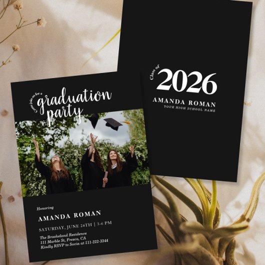 Elegante Script Graduation Party mit Foto Einladung