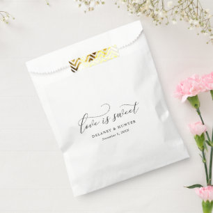 Elegante Script-Liebe ist Sweet Minimalistisch Wed Geschenktütchen