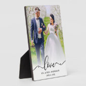 Elegante Script Liebe Mr. & Mrs. Wedding Foto Fotoplatte (Seite)