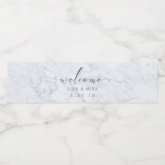Elegante Script Marble Begrüßung Wasserflaschenetikett (Einzelnes Label)