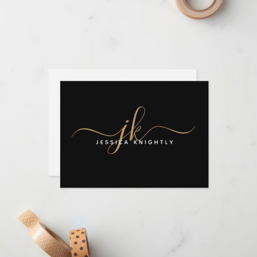 Elegante Script Monogram Initials Name Black Gold Mitteilungskarte (Vorderseite/Rückseite Beispiel)