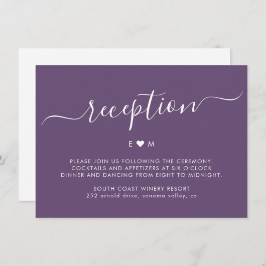Elegante Script Monogram Lila Hochzeitempfehlung Begleitkarte (Vorne/Hinten)