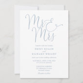 Elegante Script Mr. and Mrs. Foto Dusty Blue Weddi Einladung (Vorderseite)