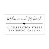 Elegante Script Names & Modern Heart Rücksendeadre Gummistempel (Prägung)