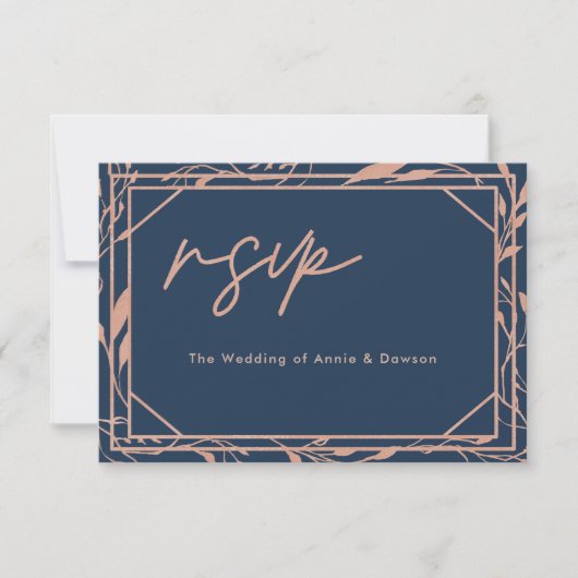 Elegante Script Navy Rose Gold Wedding RSVP Karte (Vorderseite)