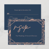 Elegante Script Navy Rose Gold Wedding RSVP Karte (Vorne/Hinten)