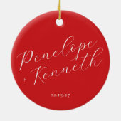 Elegante Script Red Christmas Personalisiert Keramik Ornament (Hinten)