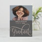 Elegante Script-Rose Gold Foto Collage Graduate Einladung (Stehend Vorderseite)